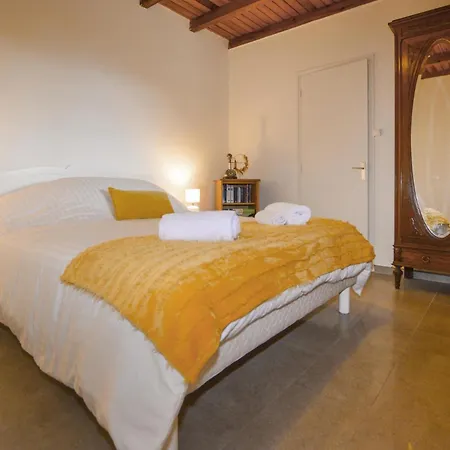 Hébergement de vacances 2 Bedroom Stunning In *