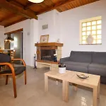 Holiday home 2 Bedroom Nice Home In Popolasca Popolasca