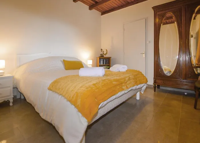 Casa de Férias 2 Bedroom Stunning In *